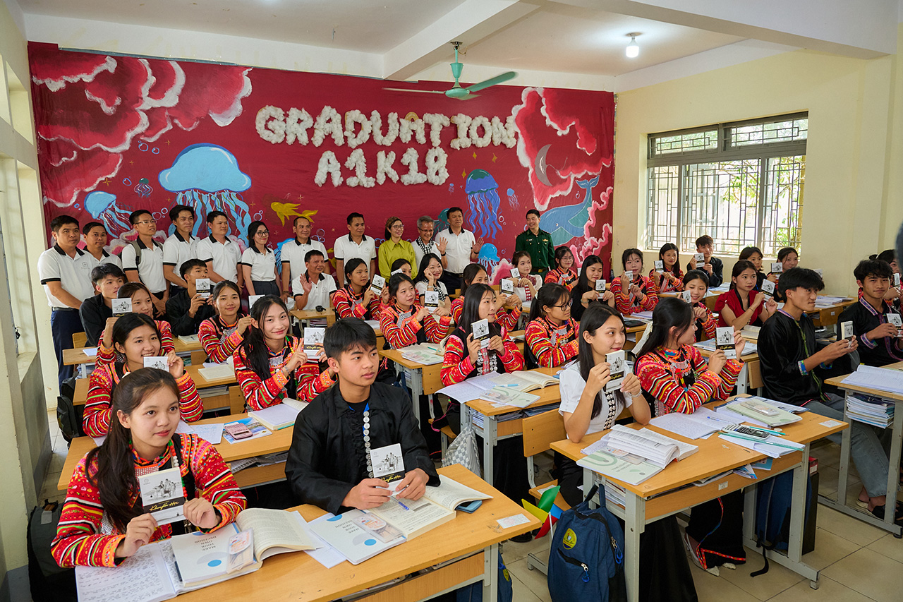 Hành trình Từ Trái Tim tiếp thêm động lực, niềm tin để các em kiên trì theo đuổi việc học, phát triển bản thân và có ích cho xã hội