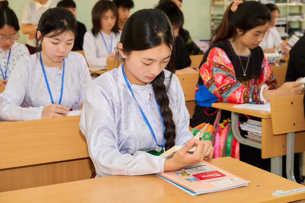 Những cuốn sách quý đổi đời trở thành người bạn đồng hành tiếp sức cho học sinh vùng cao trên hành trình trưởng thành và chinh phục ước mơ